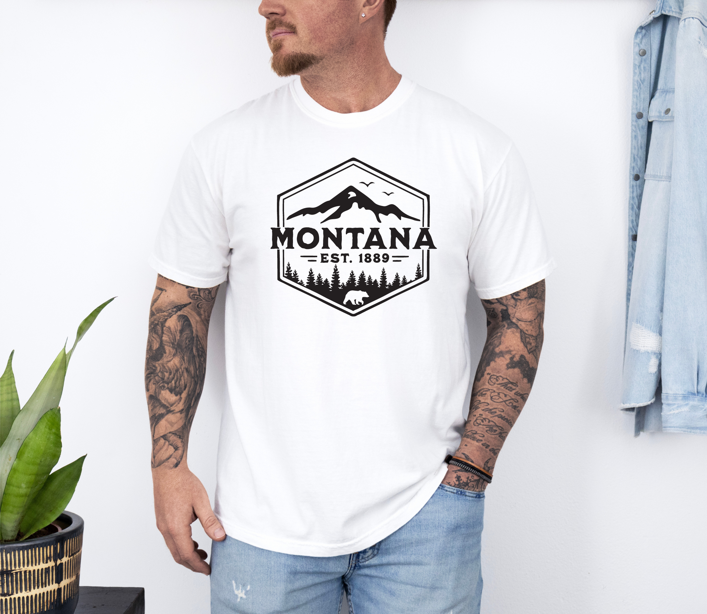 Montana graphic tee in the color white